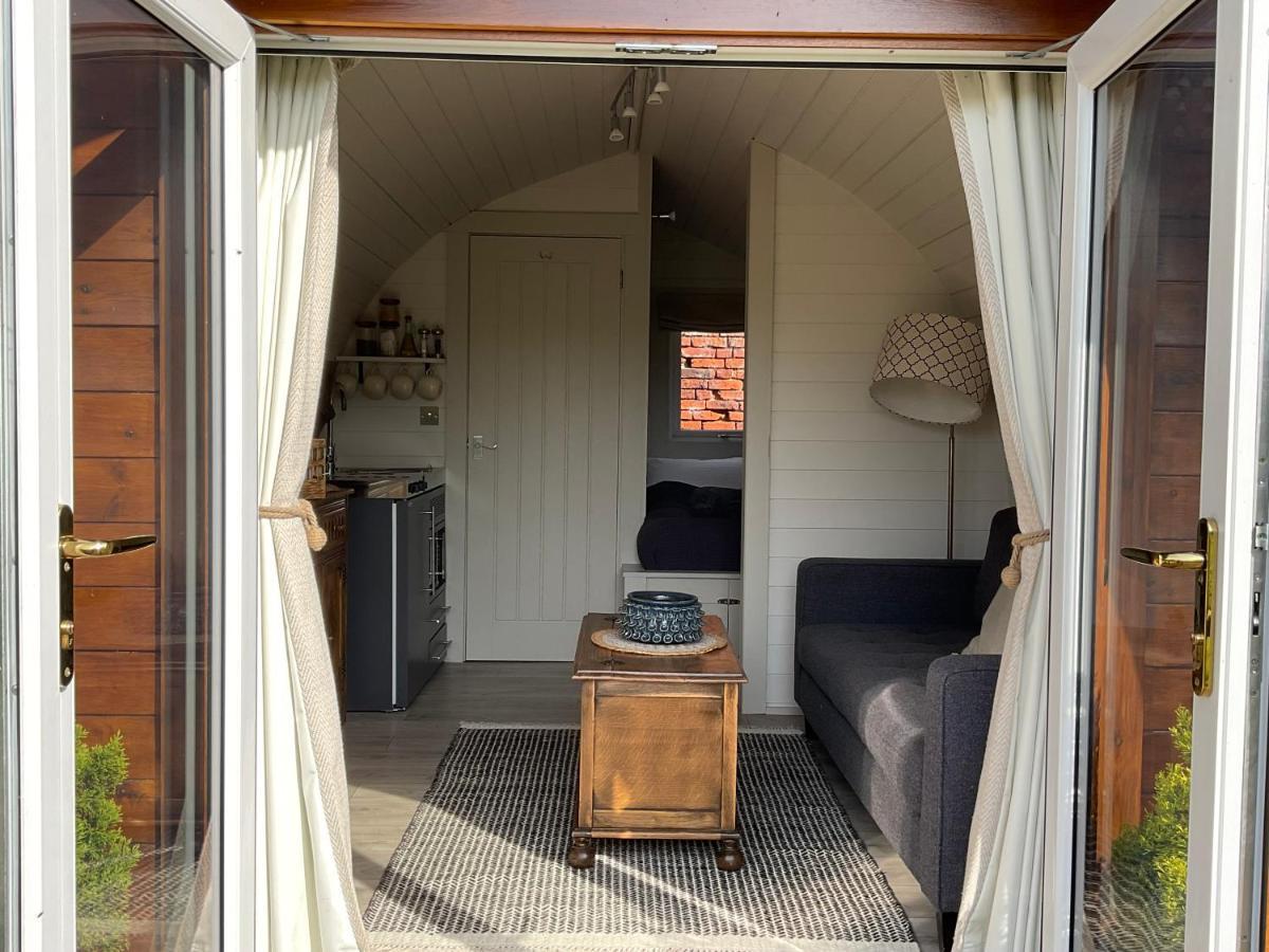 Secluded Cosy Luxury Pod With Wood Fired Hot Tub Luxury tent *